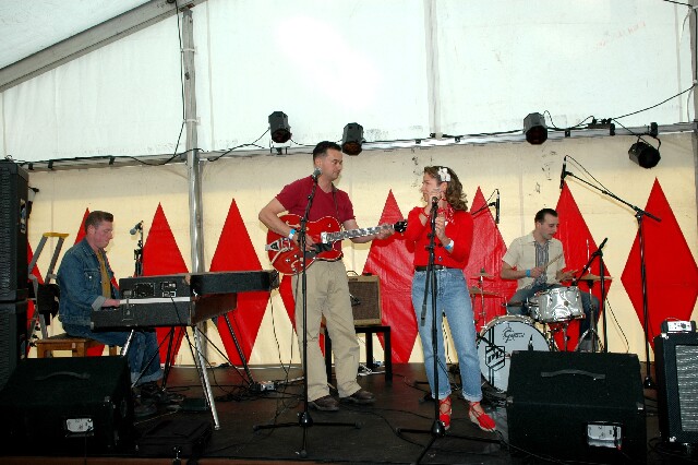min 2007 05 05 retro rhythm 117